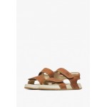 Πέδιλα Naturino