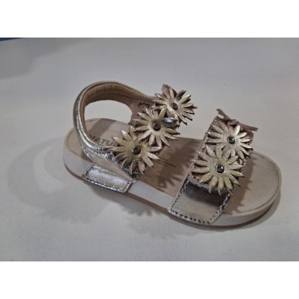 Πέδιλα Naturino