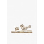 Πέδιλα Naturino